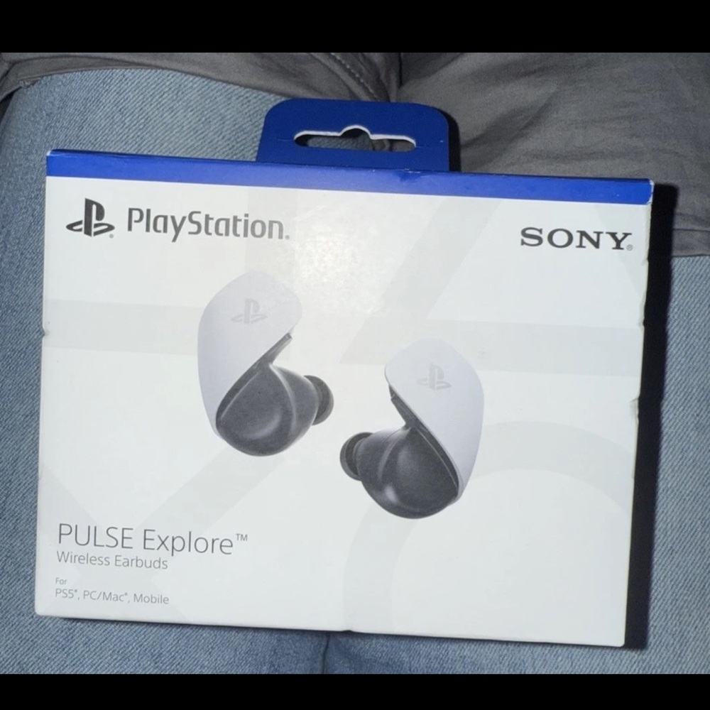 Sony PlayStation Pulse Explore Earbuds - Black and White